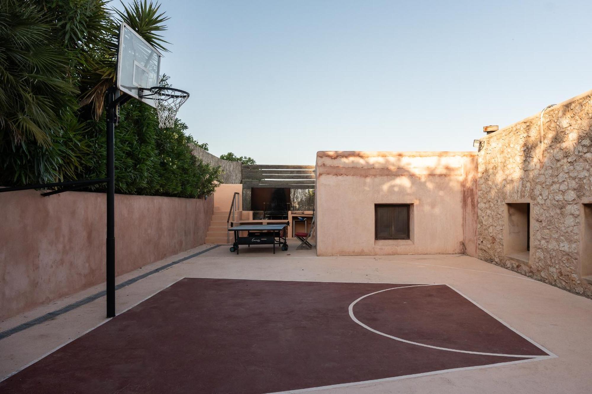 Calyssa Luxury Near Center Villa Ibiza-stad